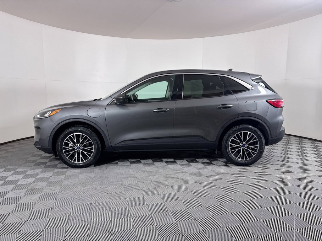 Certified 2022 Ford Escape SE w/ Cold Weather Package image 14