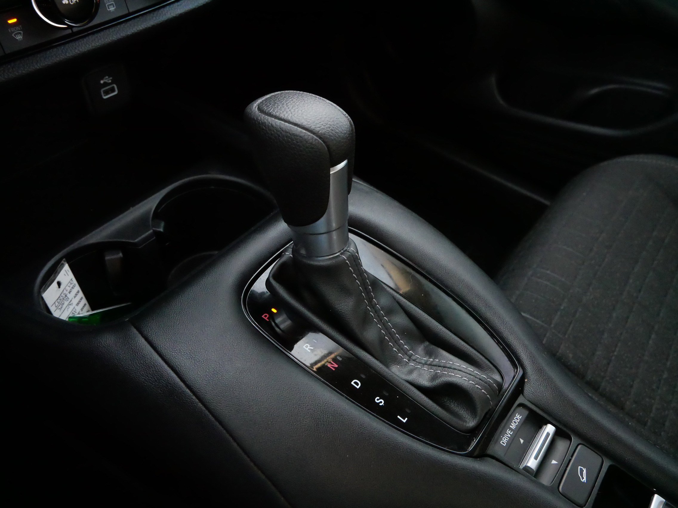 Certified 2023 Honda HR-V LX image 24