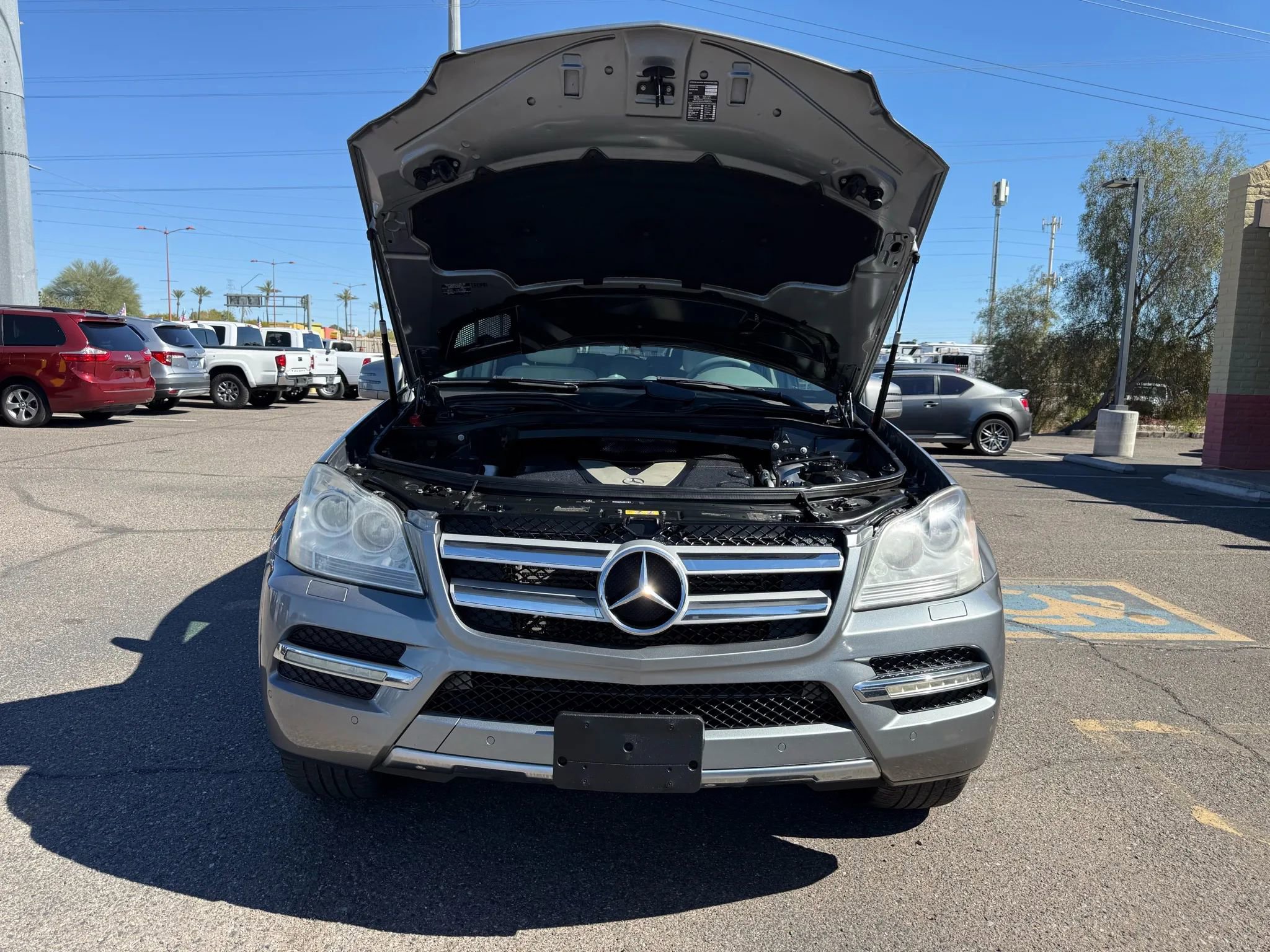 Used 2012 Mercedes-Benz GL 320 BlueTEC 4MATIC image 46