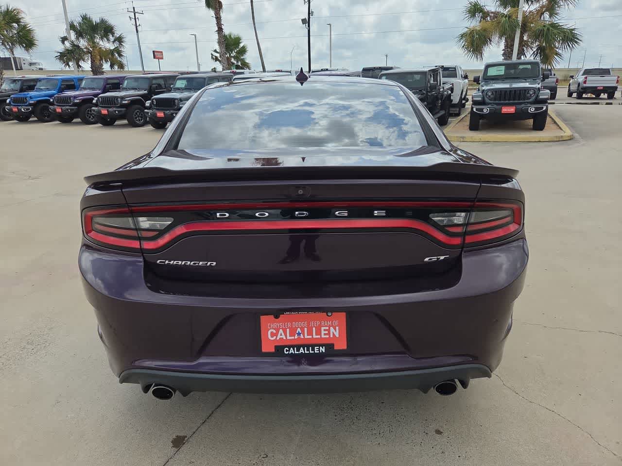 Used 2020 Dodge Charger GT w/ Performance Handling Group RWD image 13