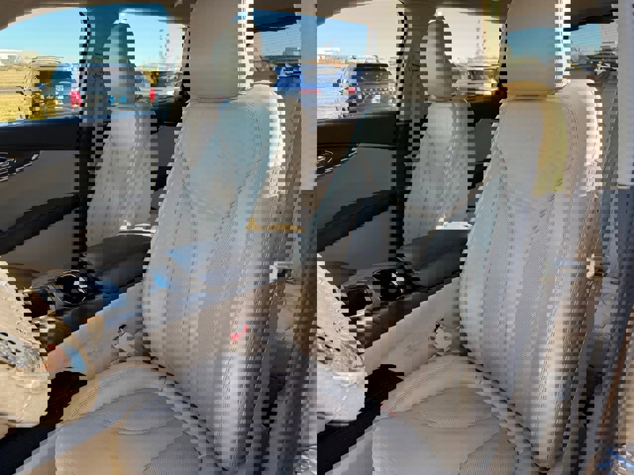 Used 2019 Lincoln Nautilus Select image 11