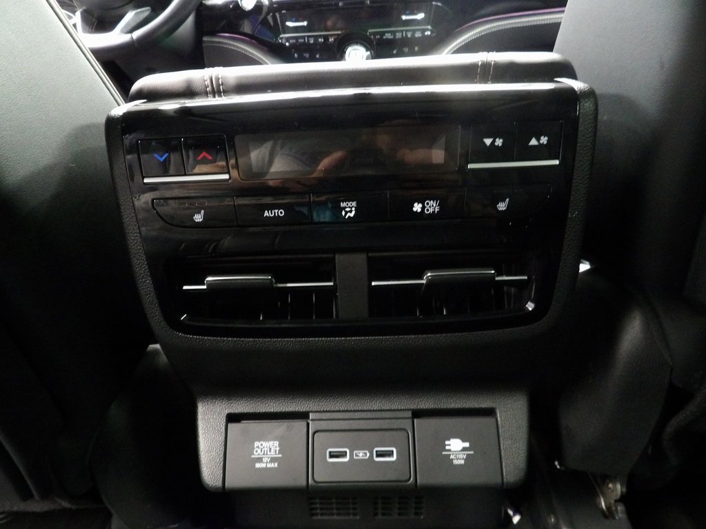 Used 2023 Acura MDX SH-AWD w/ Advance Package image 11