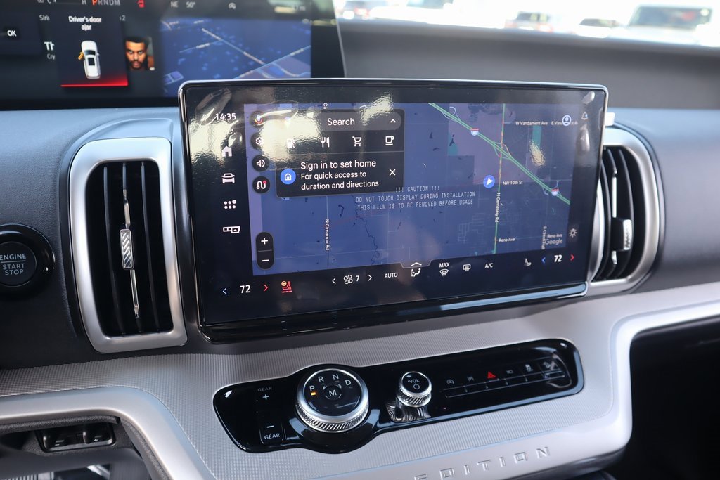 New 2025 Ford Expedition Active image 7