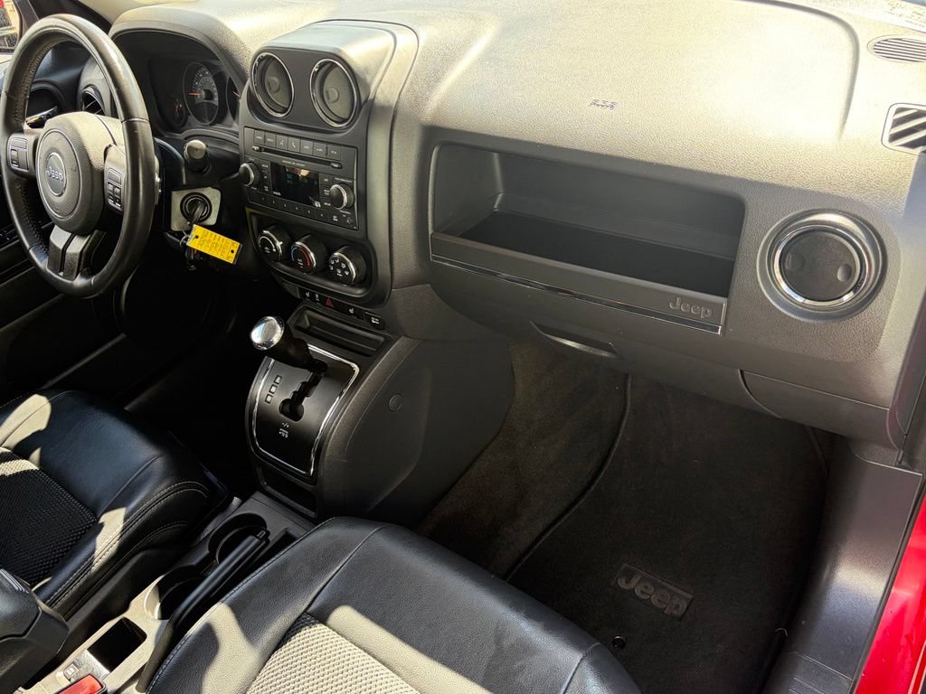 Used 2016 Jeep Patriot Sport w/ Power Value Group AWD/4WD image 26