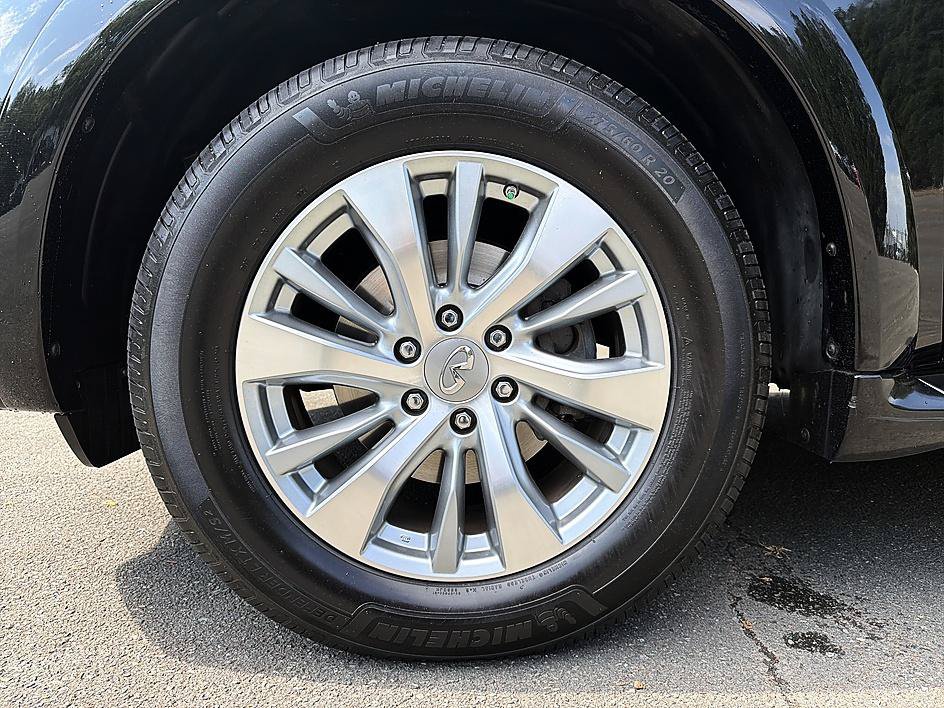 Used 2016 INFINITI QX80 4WD w/ Driver's Assistance Package image 8
