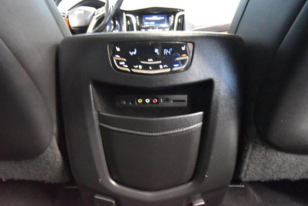 Used 2016 Cadillac Escalade Premium AWD/4WD image 28