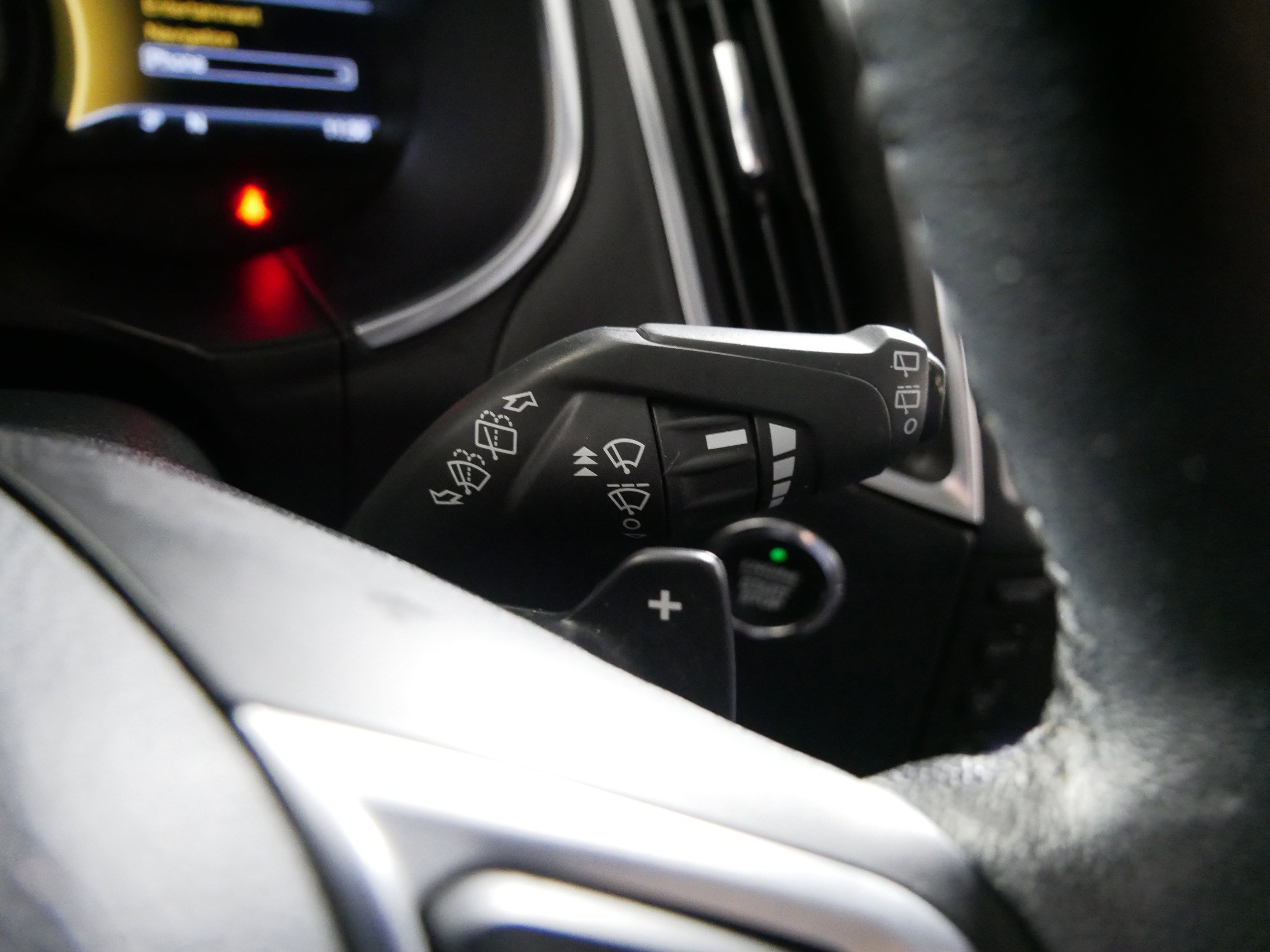 Used 2016 Ford Edge Titanium w/ Equipment Group 301A image 30