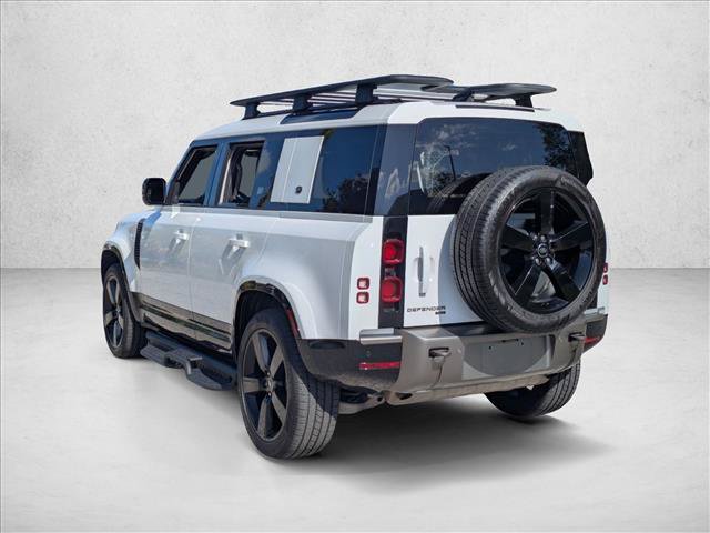 Used 2022 Land Rover Defender 110 X-Dynamic SE AWD/4WD image 8