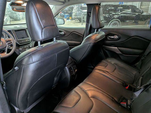 Certified 2022 Jeep Cherokee Latitude Lux image 25