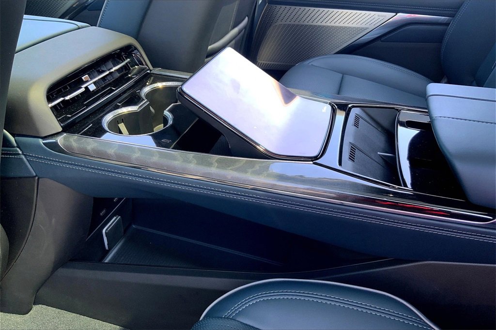 New 2025 Cadillac Escalade IQ Sport 2 image 20