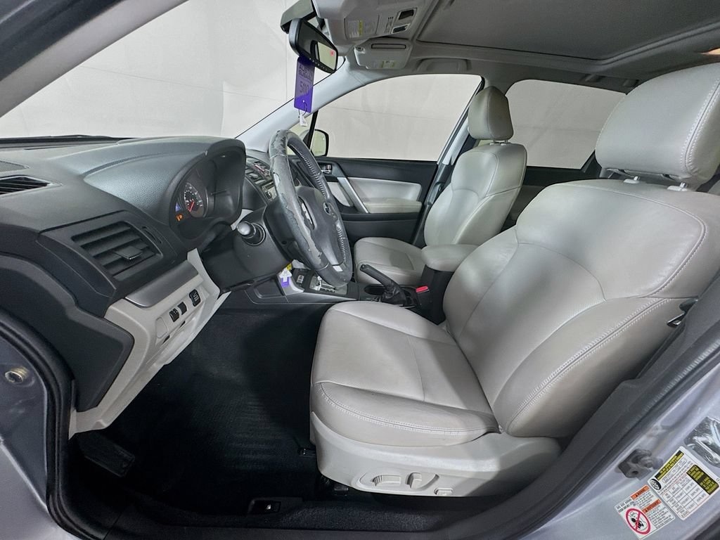 Used 2015 Subaru Forester 2.5i Limited AWD/4WD image 25