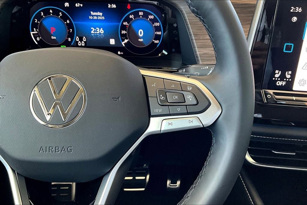 New 2026 Volkswagen Atlas SEL Premium R-Line image 23