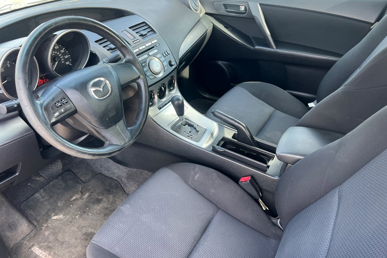 Used 2010 MAZDA MAZDA3 i Sport image 7