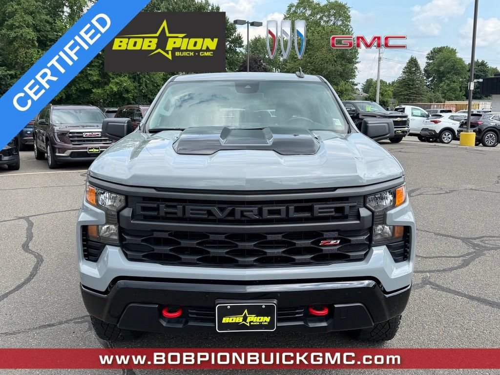 Used 2024 Chevrolet Silverado 1500 Custom Trail Boss AWD/4WD image 6
