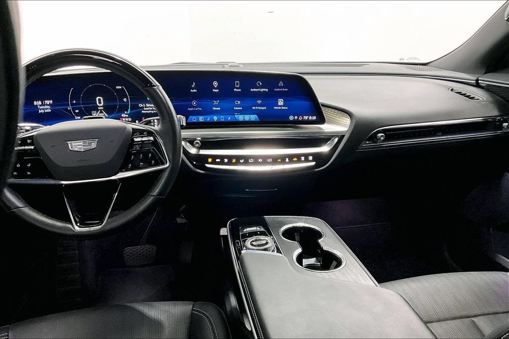 Used 2023 Cadillac Lyriq 2WD image 7