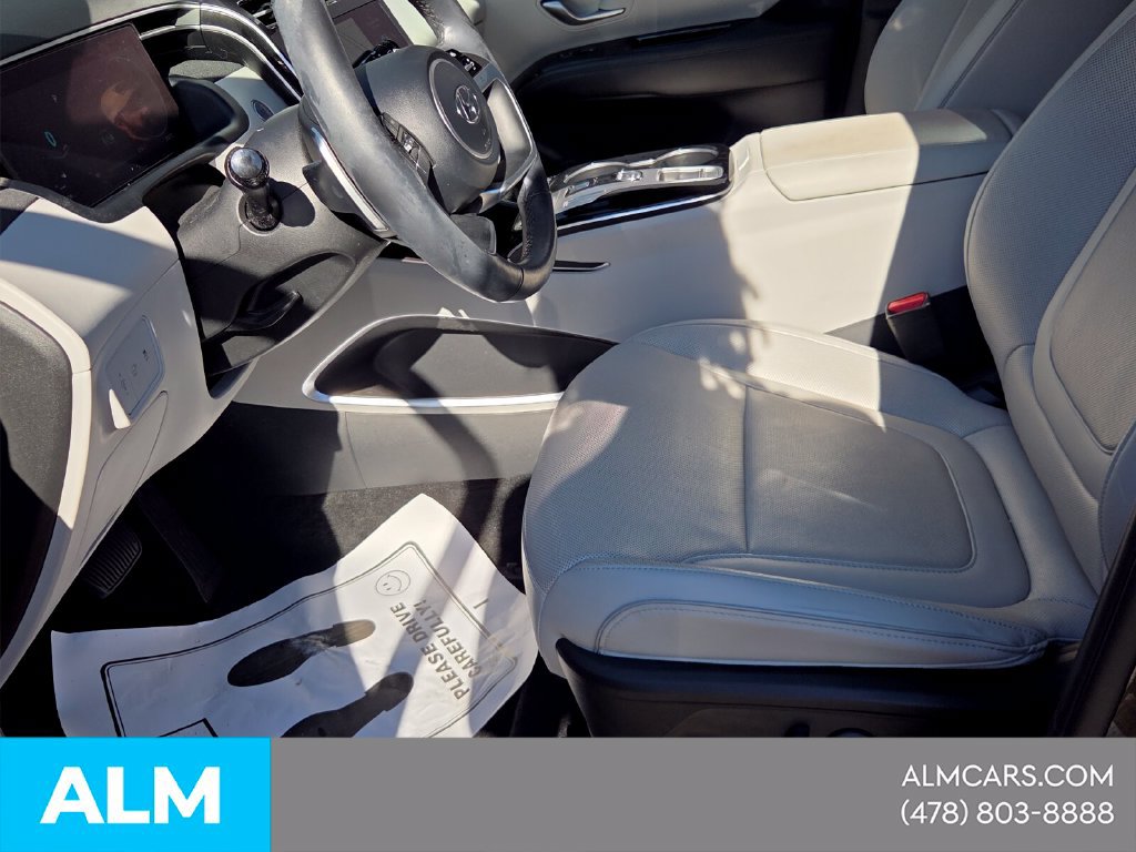 Used 2023 Hyundai Tucson Limited w/ Cargo Package FWD image 4