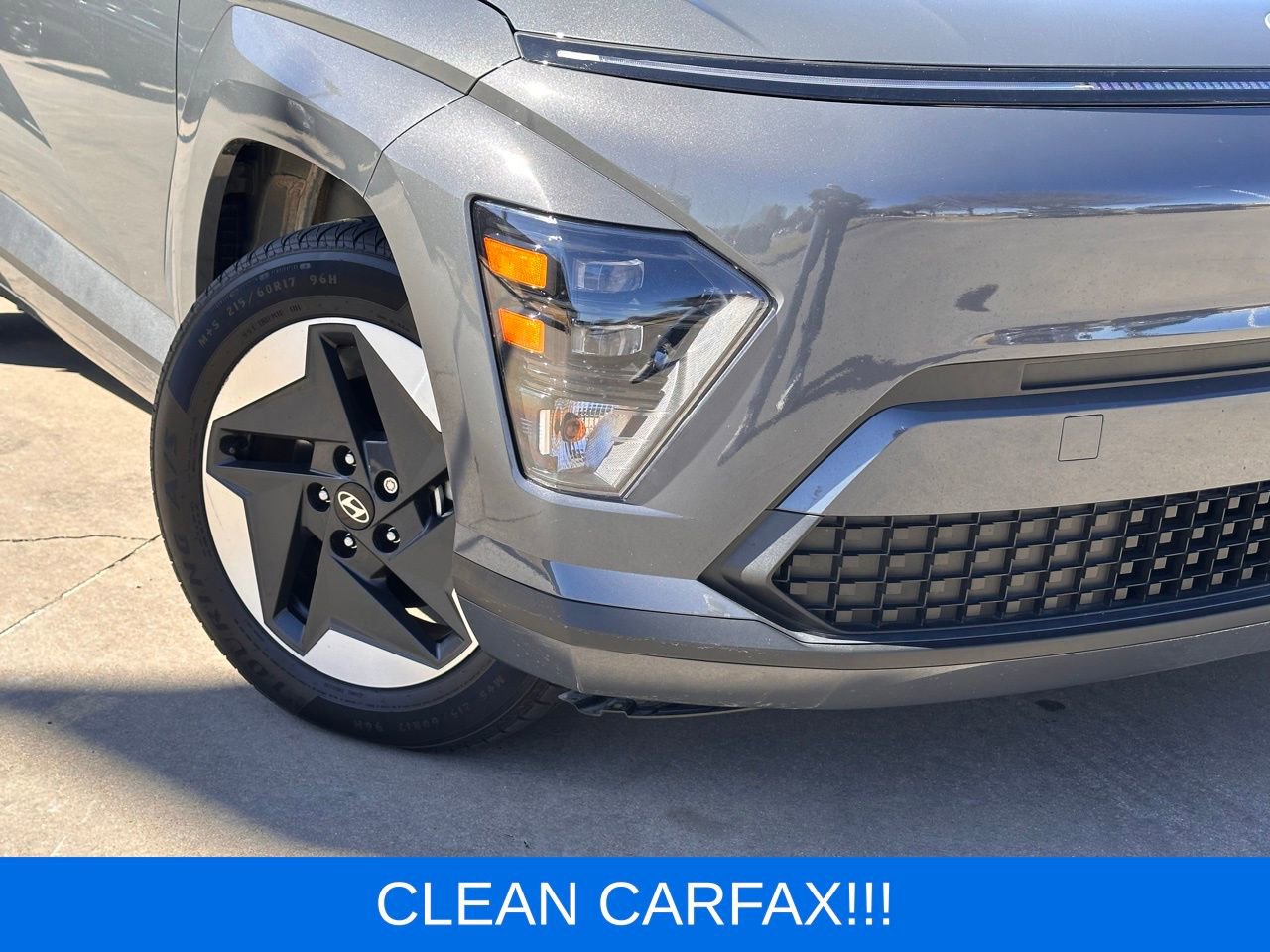 Used 2025 Hyundai Kona SE image 2