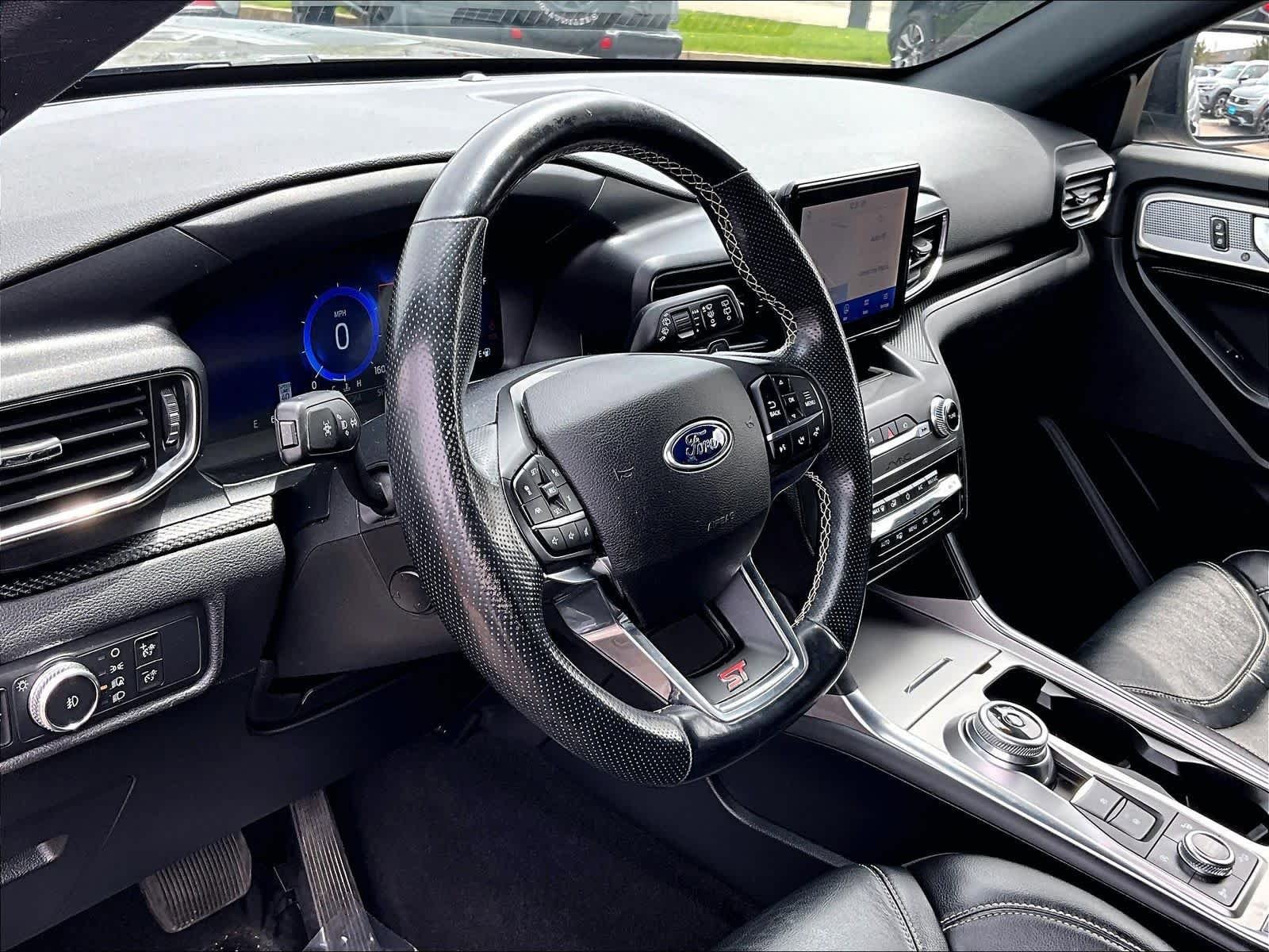 Used 2020 Ford Explorer ST AWD/4WD image 8