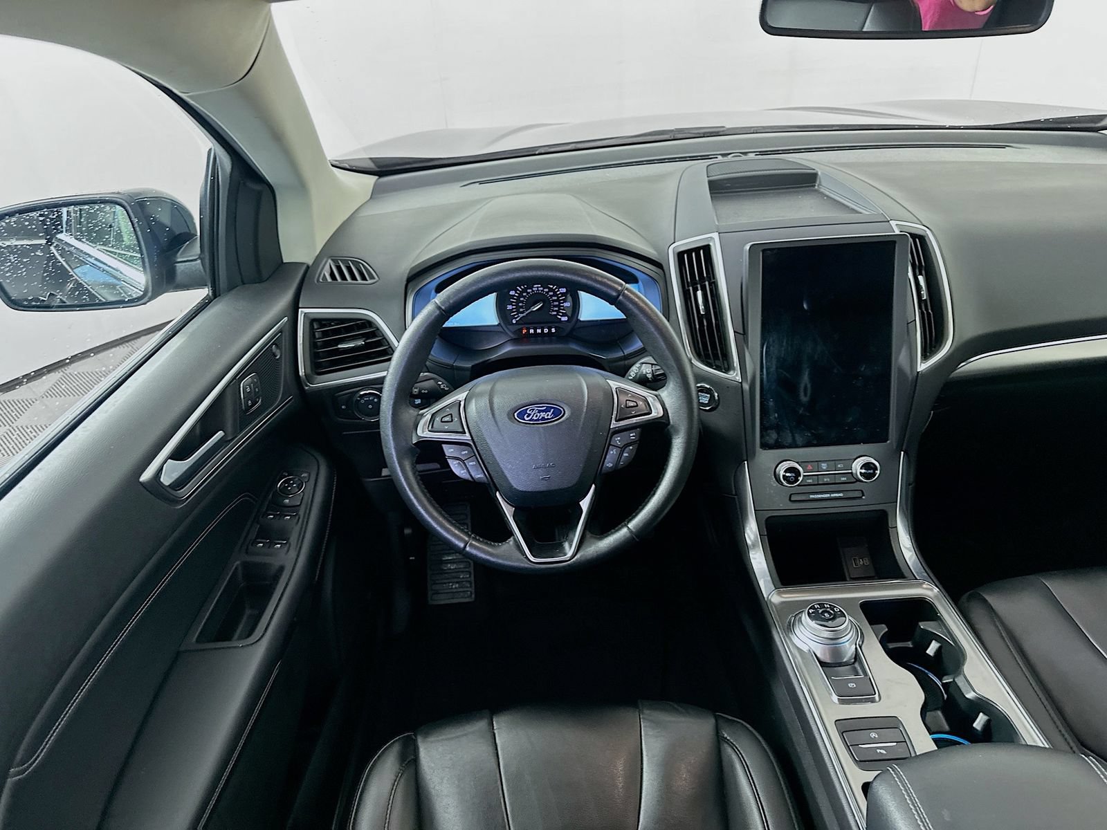 Used 2022 Ford Edge Titanium AWD/4WD image 22