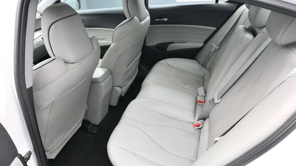 Used 2020 Acura ILX FWD image 21
