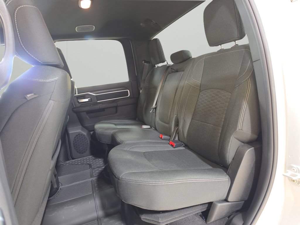 New 2026 RAM 2500 Big Horn AWD/4WD image 16