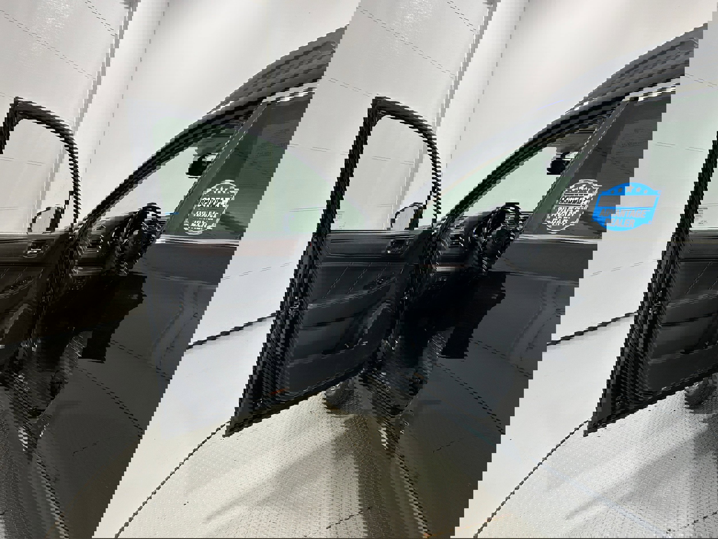 Used 2019 Subaru Outback 2.5i Limited w/ Popular Package #2 image 23