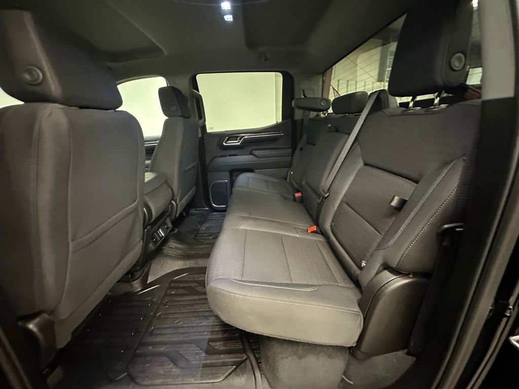 Certified 2024 GMC Sierra 1500 Elevation w/ LPO, Elevation Black Package image 27