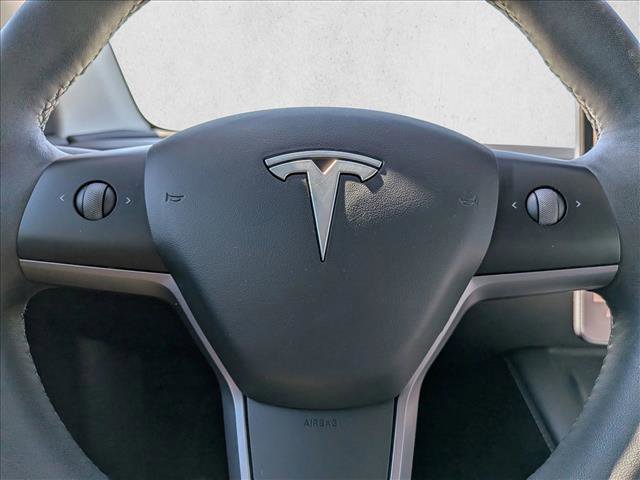 Used 2023 Tesla Model Y Long Range image 14