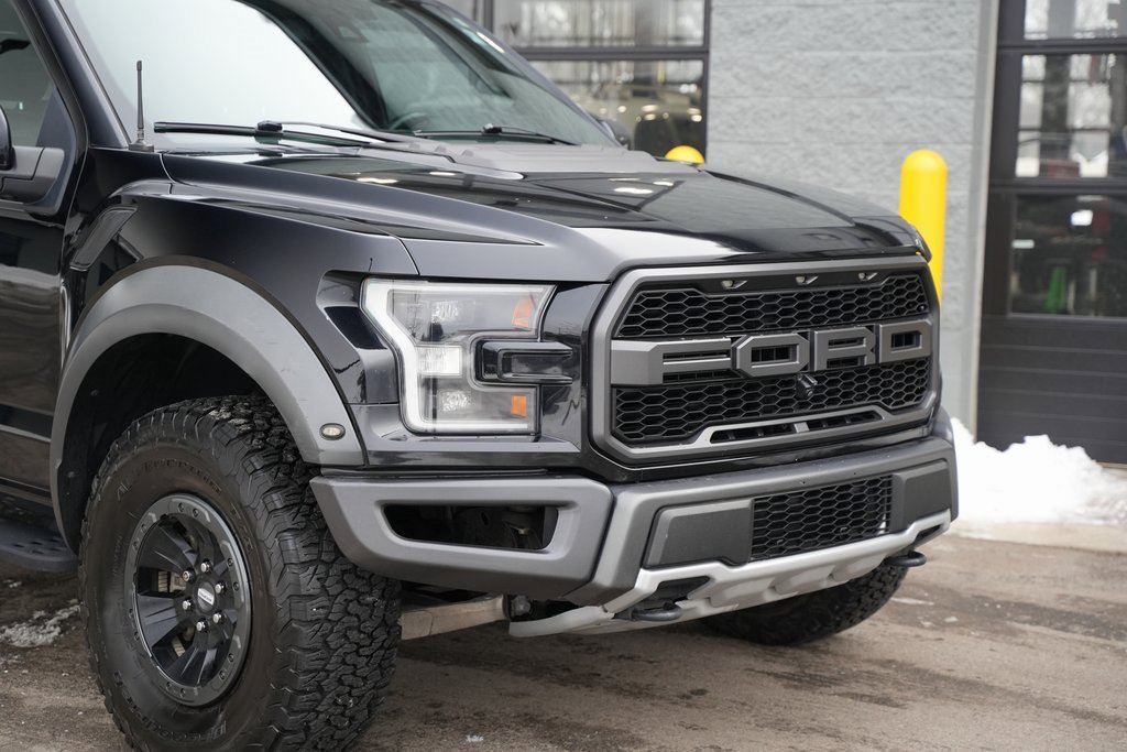 Used 2018 Ford F150 Raptor w/ Equipment Group 802A Luxury image 2