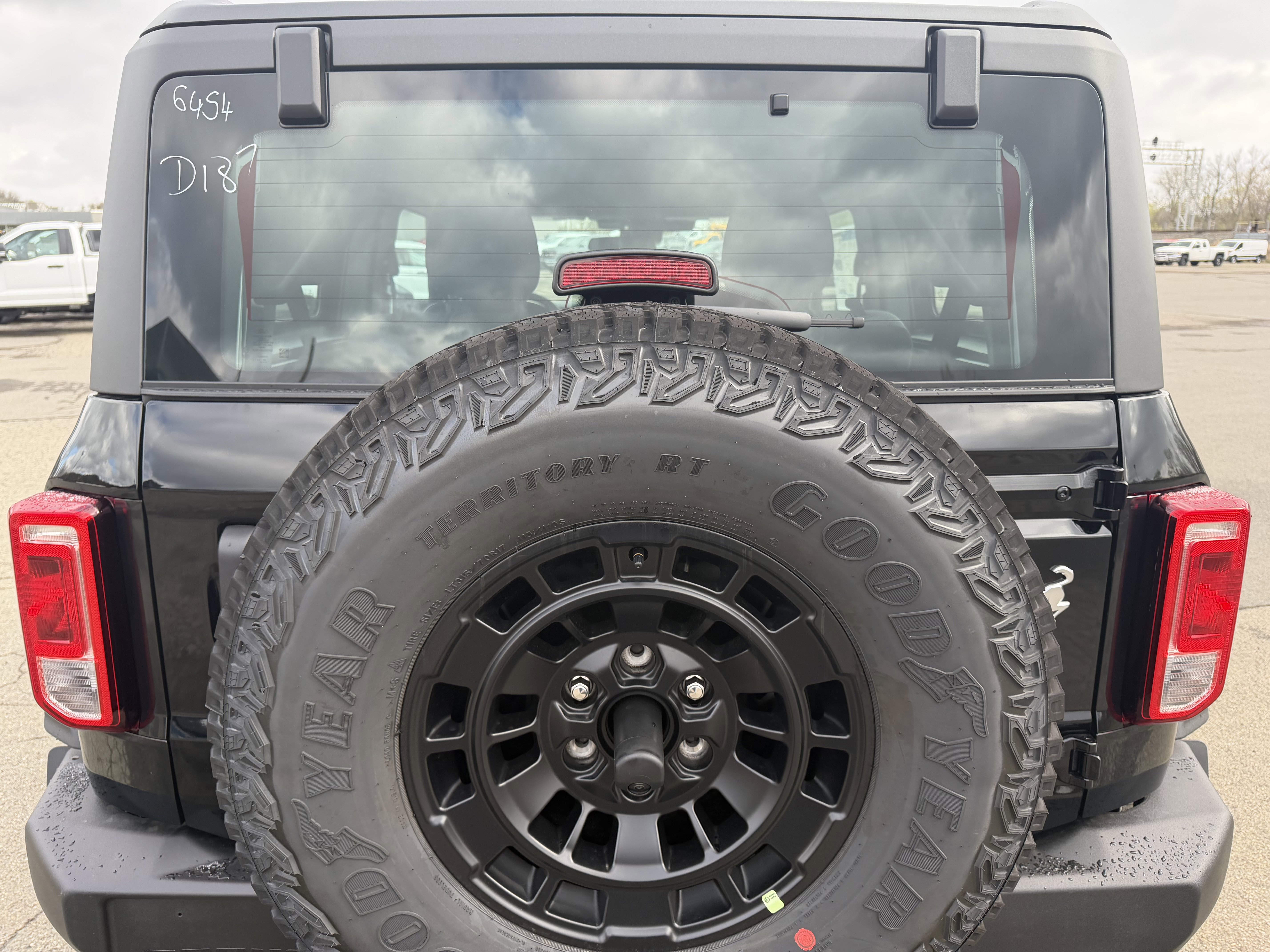 New 2026 Ford Bronco 2-Door AWD/4WD image 6