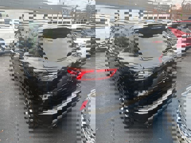 Used 2023 Ford Escape ST-Line image 6