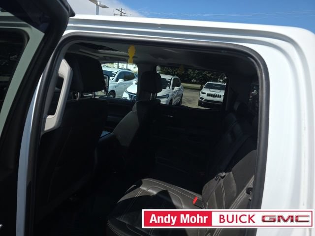 Used 2019 GMC Sierra 2500 Denali w/ Duramax Plus Package AWD/4WD image 10