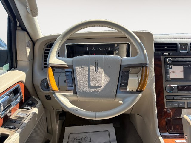 Used 2013 Lincoln Navigator L 2WD w/ HD Trailer Tow Pkg image 12