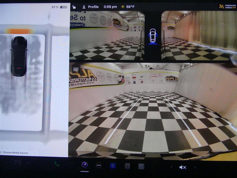 Used 2023 Tesla Model Y Long Range image 11