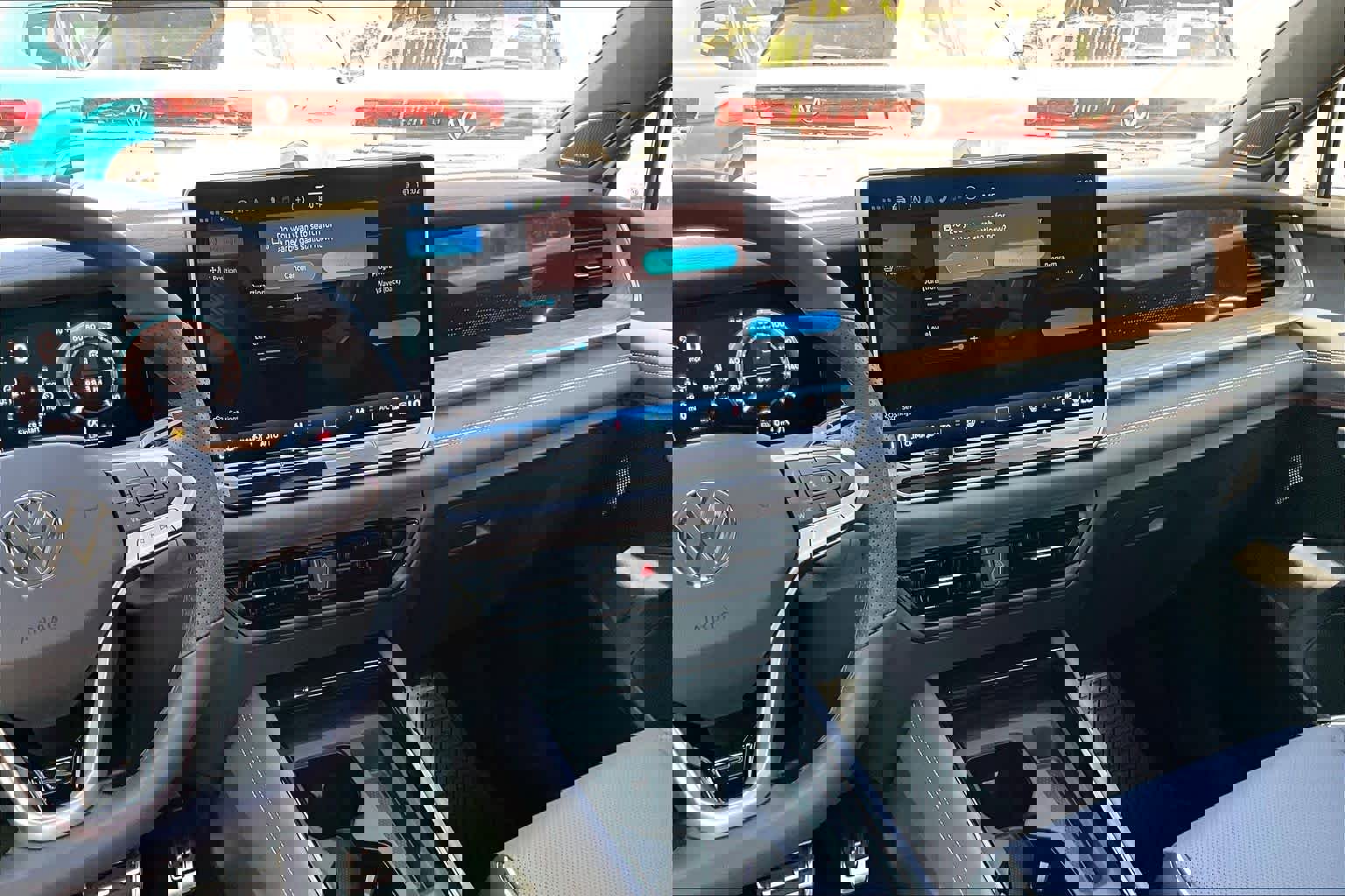 New 2026 Volkswagen Tiguan SEL R-Line image 6