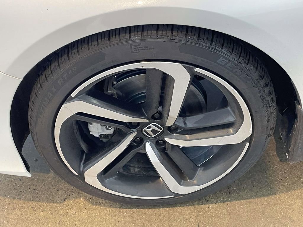 Used 2022 Honda Accord Sport image 11