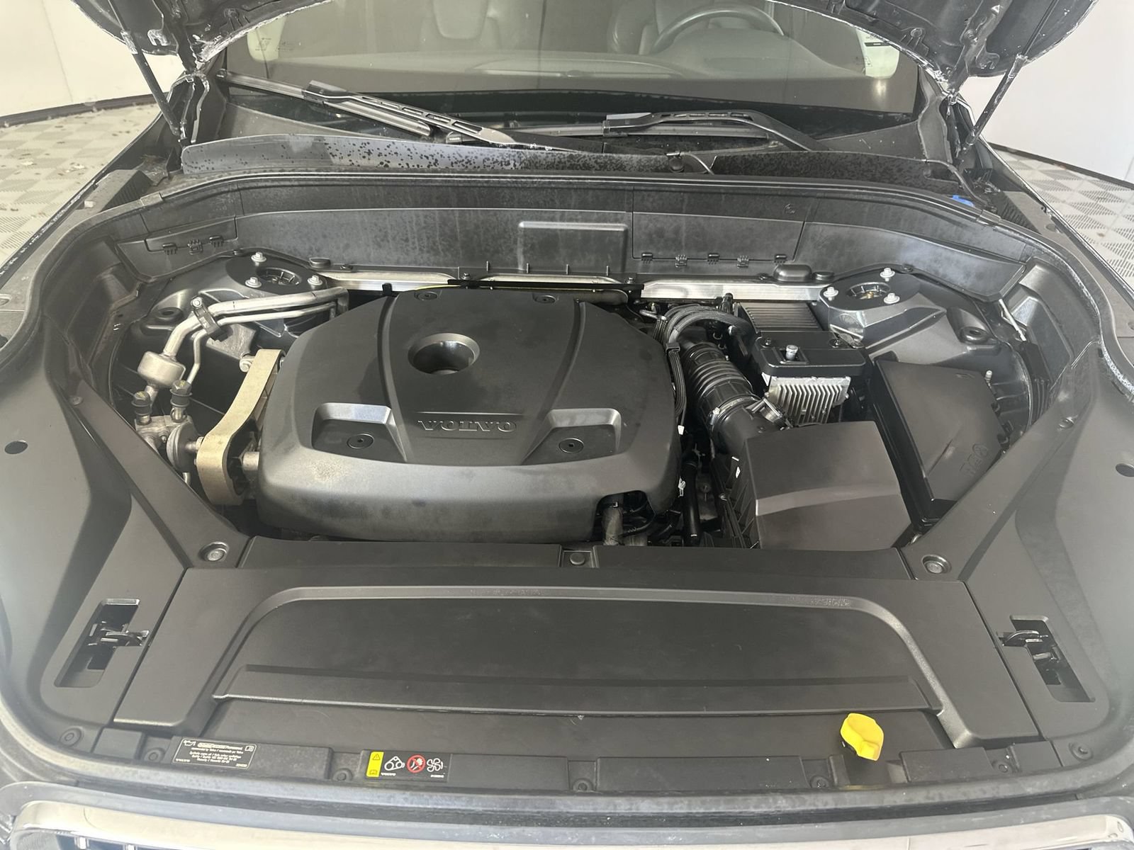Used 2021 Volvo XC90 T6 Momentum w/ Climate Package AWD/4WD image 28