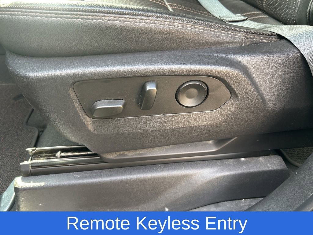 Used 2023 Chevrolet Silverado 1500 High Country w/ Z71 Off-Road Package image 9