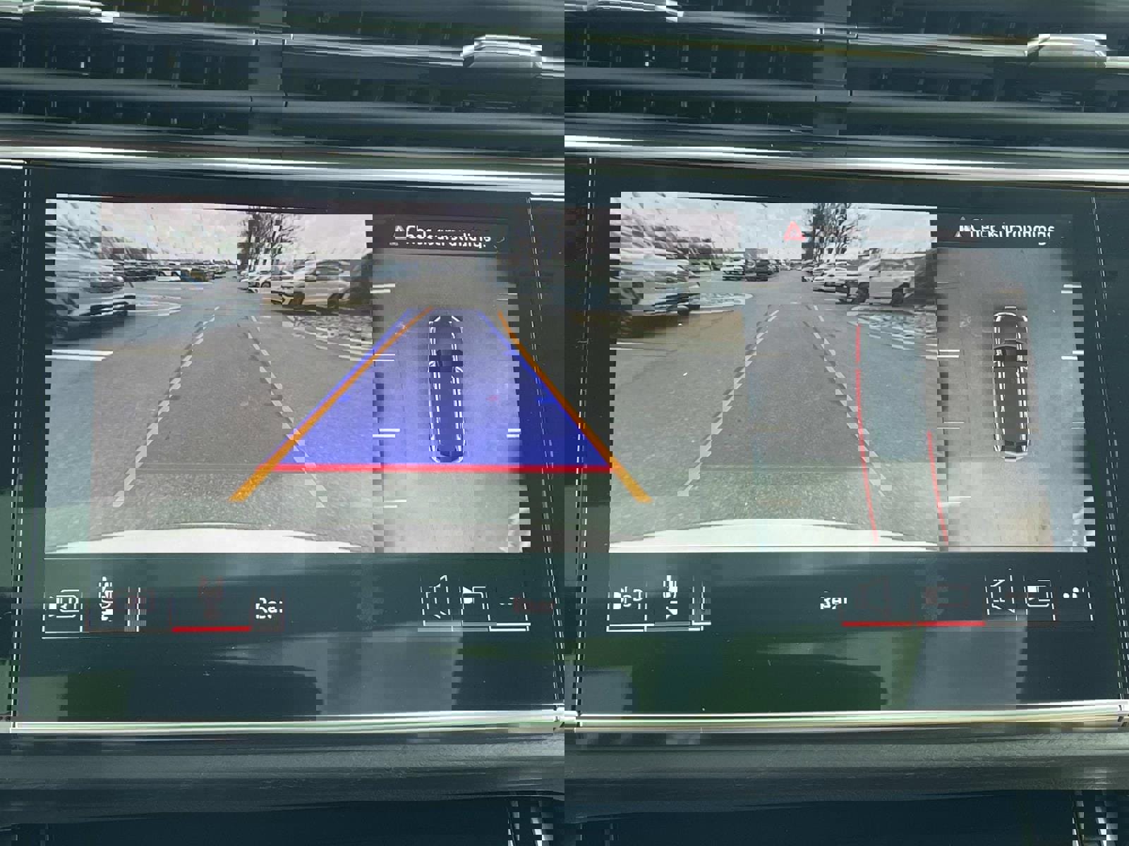 Used 2025 Audi Q8 Premium Plus image 28