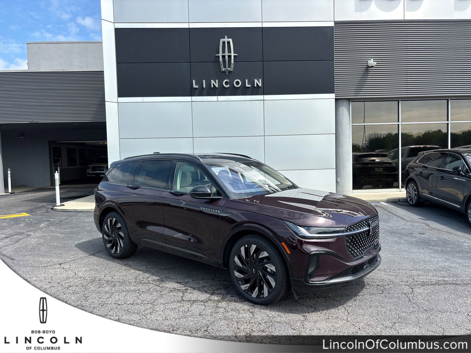 New 2025 Lincoln Nautilus Reserve w/ Jet Appearance Package