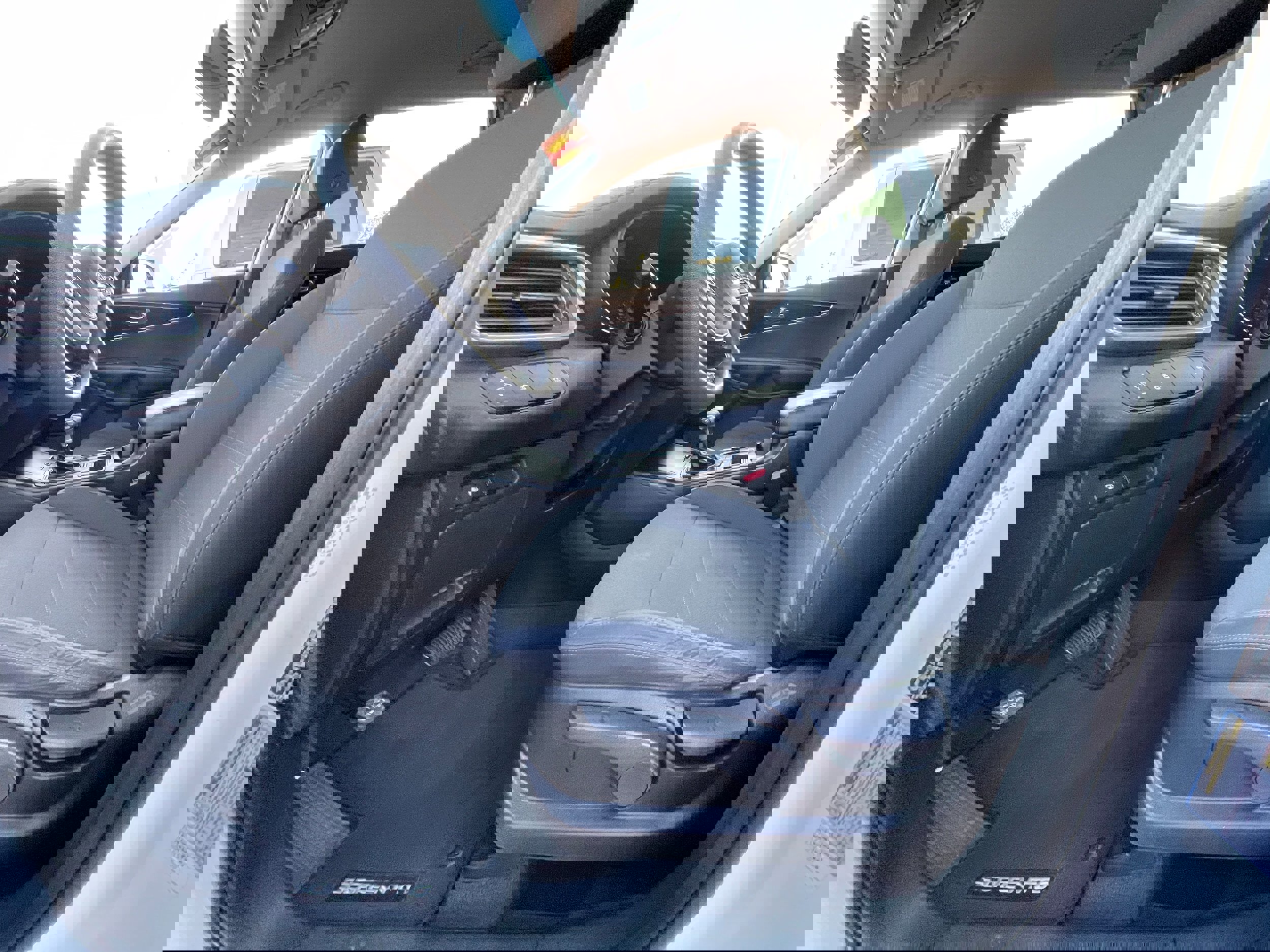 Used 2019 Kia Sorento LX image 13