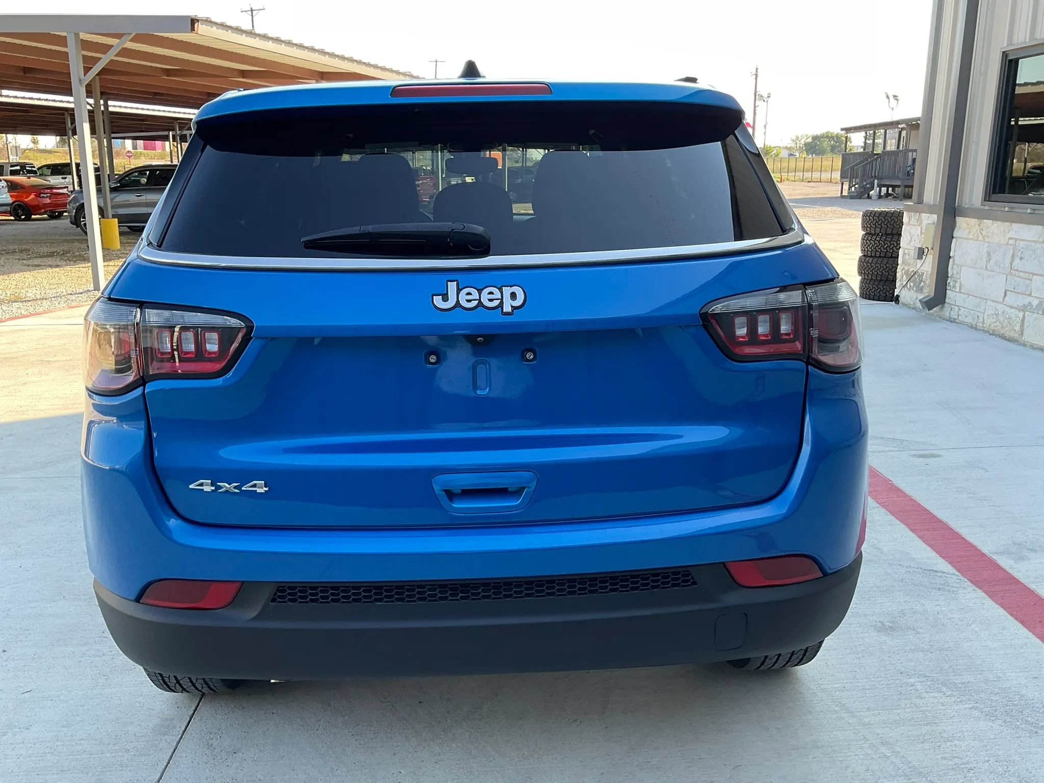 Used 2023 Jeep Compass Sport AWD/4WD image 6