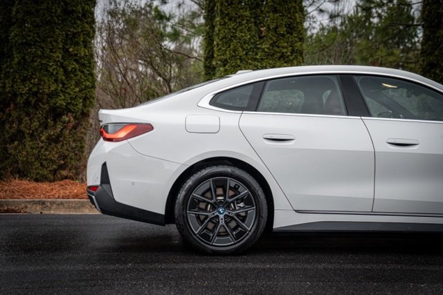 Used 2023 BMW i4 eDrive35 image 13