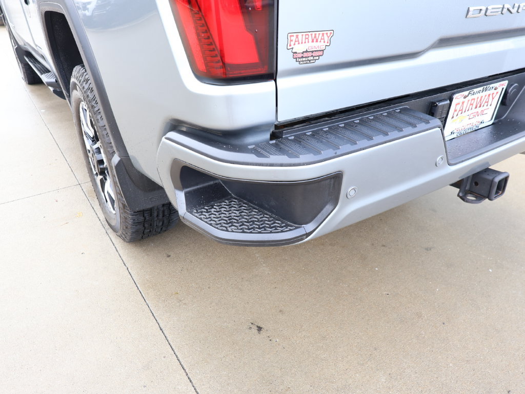 Used 2024 GMC Sierra 3500 Denali Ultimate AWD/4WD image 35