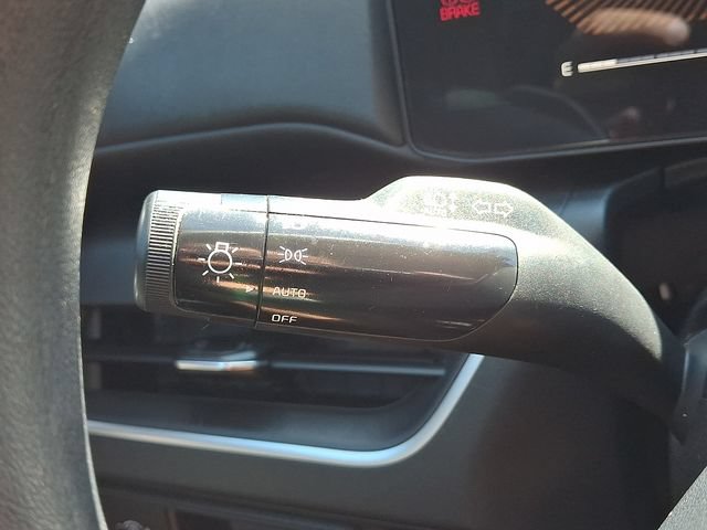 Certified 2025 Kia K4 FWD image 24