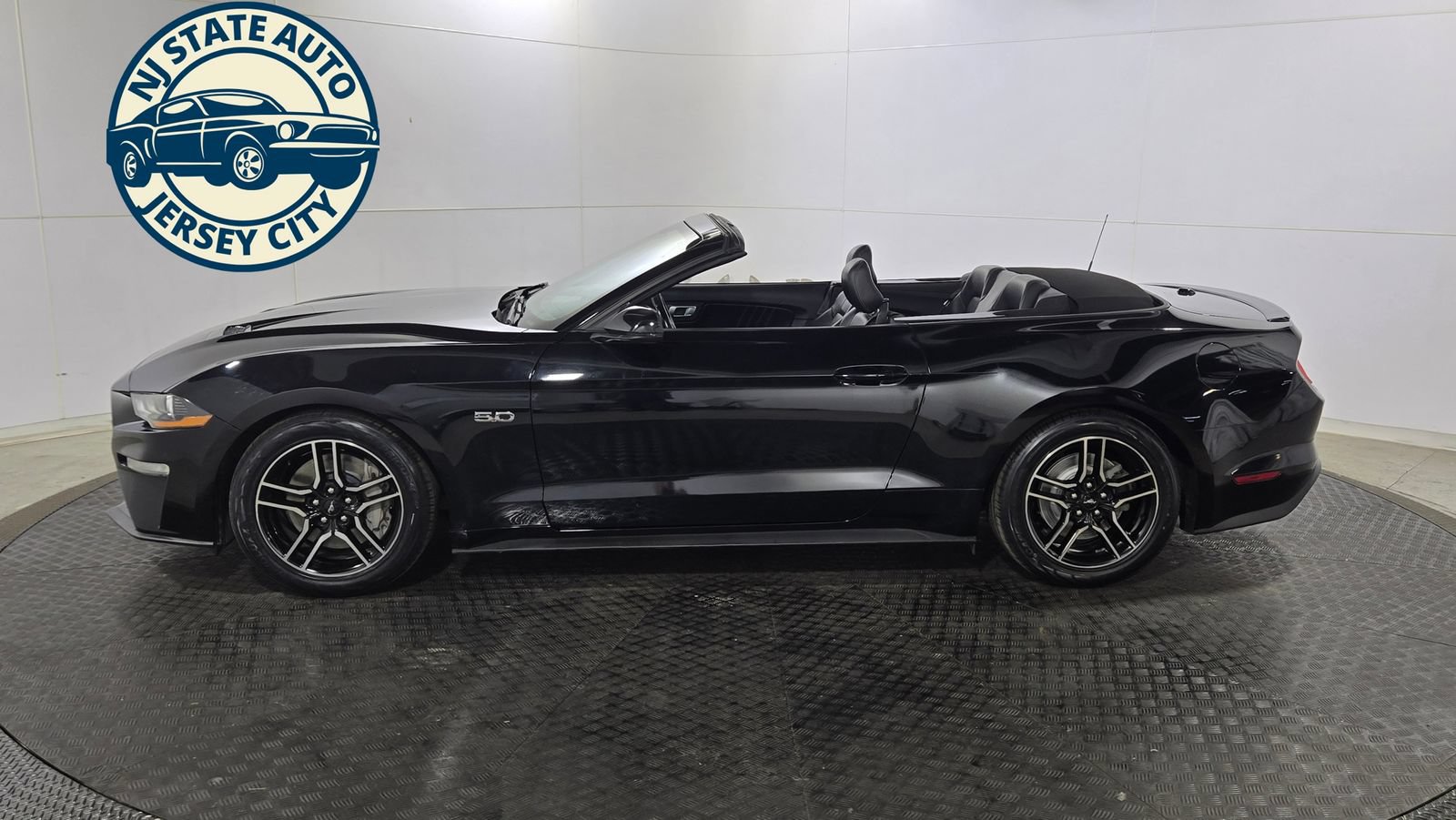 Used 2020 Ford Mustang GT Premium RWD image 11