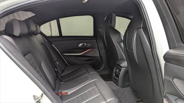 Used 2022 BMW M3 w/ M Carbon Exterior Package RWD image 19
