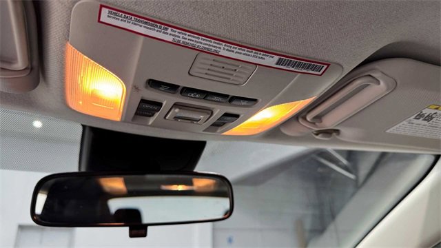 Used 2020 Toyota Corolla LE image 28