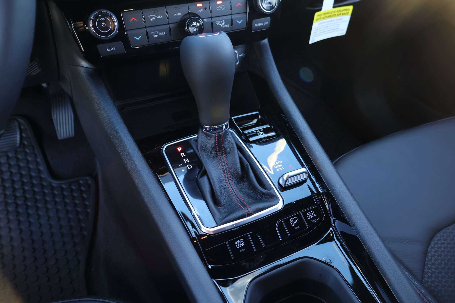 New 2027 Jeep Compass Trailhawk AWD/4WD image 8