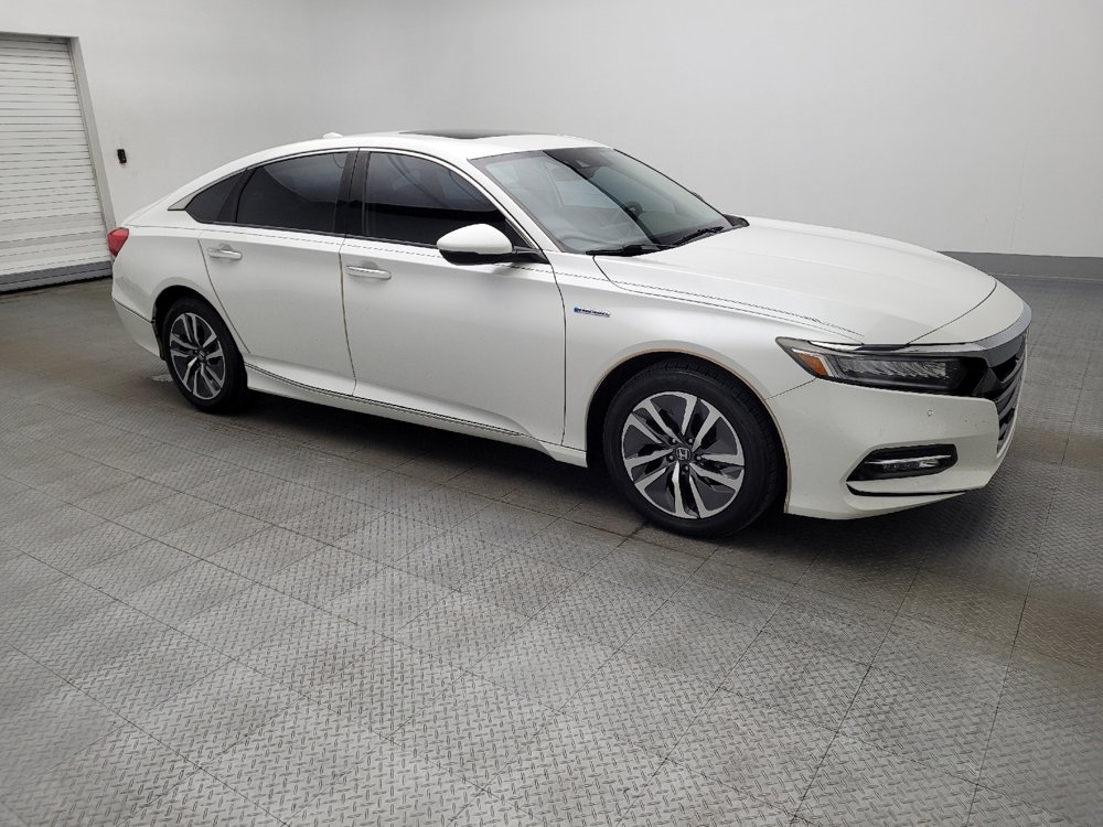 Used 2018 Honda Accord Touring image 11